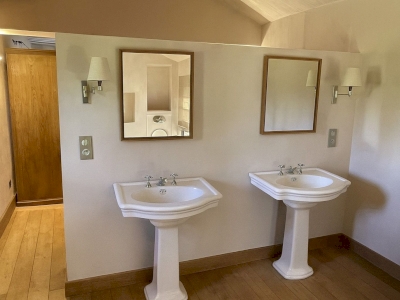 Salle de bain L’art de rénover avec élégance à Goult