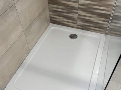 Salle de bain épurée et moderne à Vacqueyras Salle de bain épurée et moderne à Vacqueyras